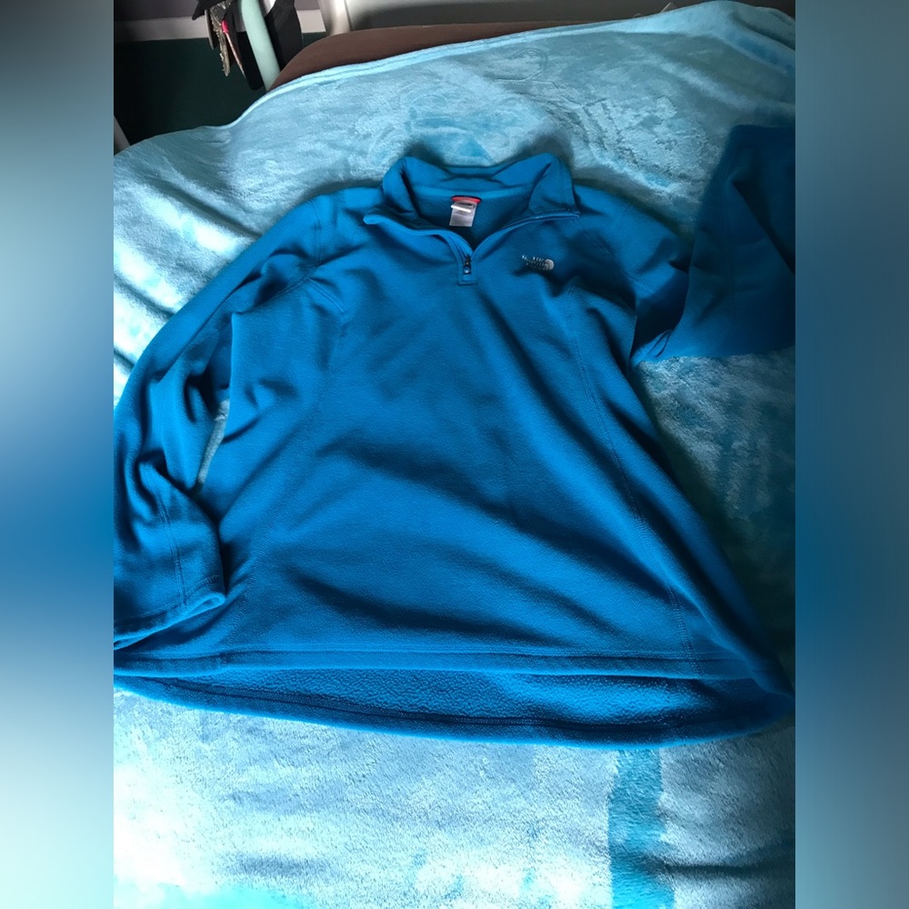 North face Pullover without hood